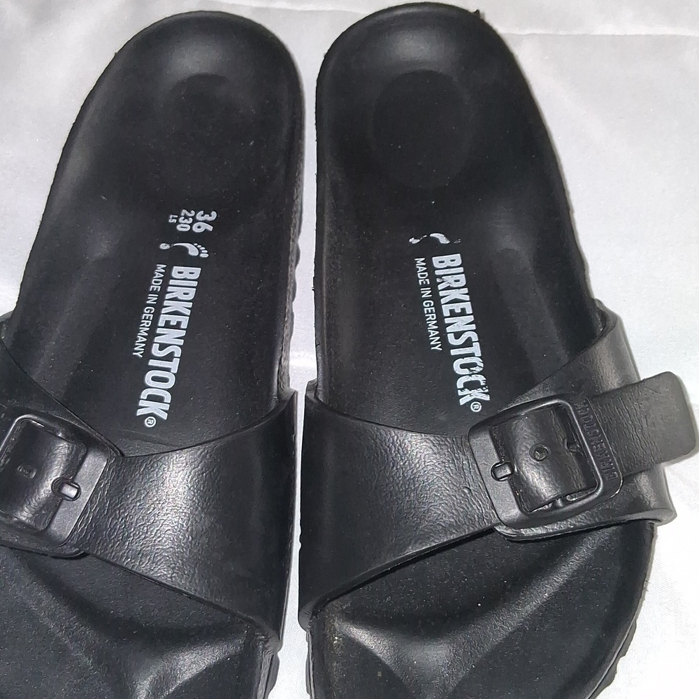 Ladies Light Weight Birkenstock Slides. See All Pics All Sales Final - Picture 2 of 8